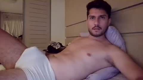 Snapshot of natural_dan chatting on December 22, 2024, 2:17 am natural_dan online show from December 22, 2024, 2:17 am