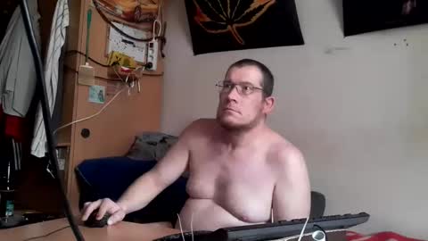 no money to tip online show from April 12, 2026, 7:57 am