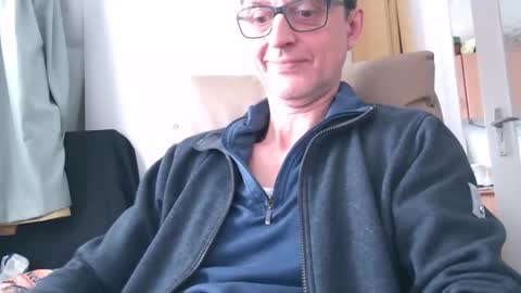 Snapshot of naturista25 chatting on November 8, 2025, 12:05 pm naturista25 online show from November 8, 2025, 12:05 pm