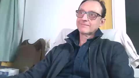 Snapshot of naturista25 chatting on November 19, 2025, 3:34 pm naturista25 online show from November 19, 2025, 3:34 pm