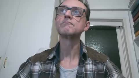 Snapshot of naturista25 chatting on November 25, 2025, 3:56 pm naturista25 online show from November 25, 2025, 3:56 pm