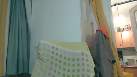 Snapshot of naturista25 chatting on February 12, 2026, 5:19 pm naturista25 online show from February 12, 2026, 5:19 pm