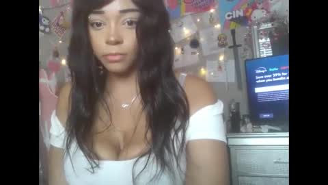 Snapshot of natxurall chatting on September 21, 2025, 5:47 pm Amara rose online show from September 21, 2025, 5:47 pm