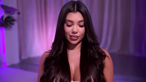 Naty online show from March 13, 2026, 8:04 pm