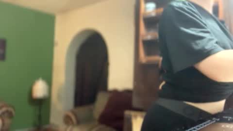 Snapshot of natymia chatting on March 2, 2026, 8:43 am Natymia online show from March 2, 2026, 8:43 am