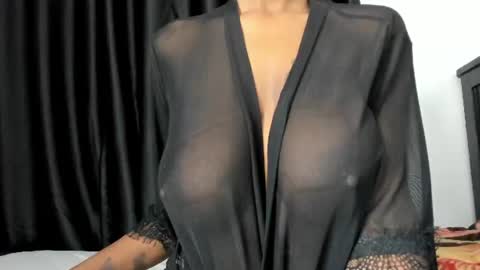 naughty_dreamss online show from July 5, 2026, 12:50 am