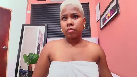 Snapshot of naughty_ebonyy chatting on January 6, 2025, 10:37 pm SASHA online show from January 6, 2025, 10:37 pm
