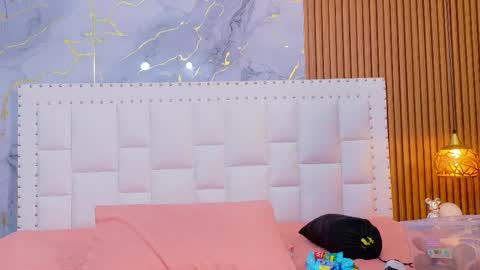 Snapshot of naughty_ebonyy chatting on September 24, 2025, 2:59 am SASHA online show from September 24, 2025, 2:59 am