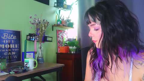 Snapshot of naughty_em_17 chatting on September 28, 2025, 4:34 pm Em  please help me reach 100 thumbs up 3 online show from September 28, 2025, 4:34 pm