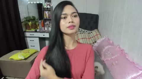 emma online show from March 6, 2025, 8:41 am