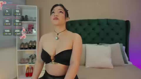 Snapshot of naughty_fun_room chatting on September 10, 2025, 9:59 pm HAPPY HOUR online show from September 10, 2025, 9:59 pm