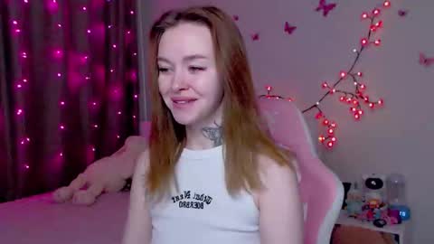 Snapshot of naughty_mablee chatting on October 20, 2025, 12:55 am Mable online show from October 20, 2025, 12:55 am