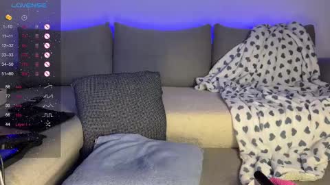 Snapshot of naughty_mari chatting on February 18, 2025, 12:39 pm Naughty Mari online show from February 18, 2025, 12:39 pm