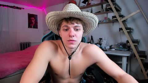 Snapshot of naughty_nik43 chatting on February 4, 2025, 10:34 pm Nik online show from February 4, 2025, 10:34 pm