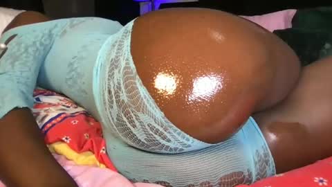 naughty_sandrah online show from July 7, 2026, 4:26 am