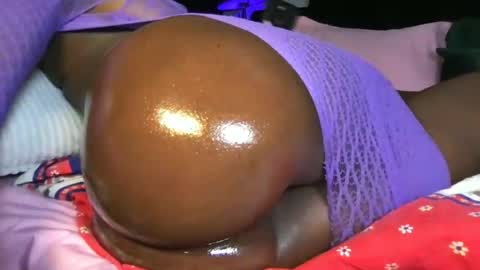 naughty_sandrah online show from July 9, 2026, 4:05 am