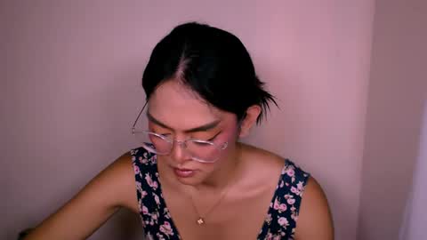 NaughtyAurora online show from April 27, 2026, 9:29 am