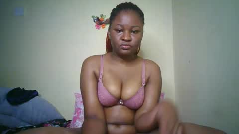 MUMU online show from May 19, 2026, 12:22 pm