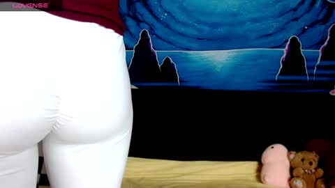 Snapshot of naughtycandy97 chatting on December 5, 2024, 4:44 pm Sandra online show from December 5, 2024, 4:44 pm