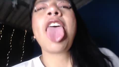 Kimberly online show from January 20, 2025, 11:10 pm