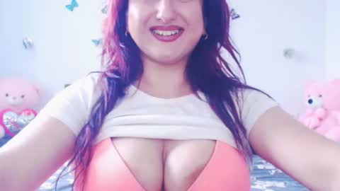 Snapshot of naughtymaya4you chatting on July 5, 2026, 4:03 pm naughtymaya4you online show from July 5, 2026, 4:03 pm