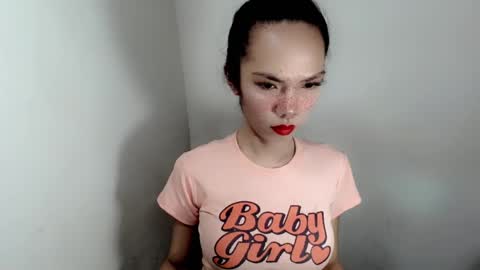 Snapshot of naughtypetiteangel chatting on September 18, 2025, 8:27 am naughtypetiteangel online show from September 18, 2025, 8:27 am