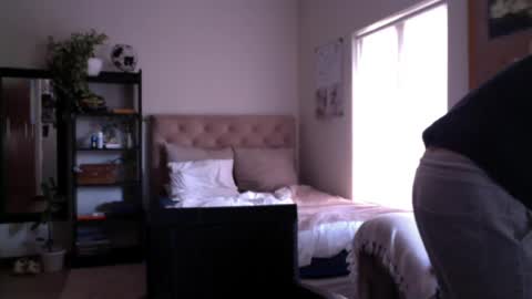 Naughty Shaudy online show from June 24, 2026, 7:18 am