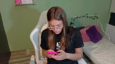 Snapshot of naugthy_muse chatting on February 5, 2026, 5:23 am sabrina online show from February 5, 2026, 5:23 am