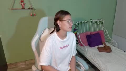 Snapshot of naugthy_muse chatting on February 7, 2026, 5:55 am sabrina online show from February 7, 2026, 5:55 am