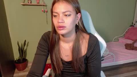 Snapshot of naugthy_muse chatting on February 16, 2026, 6:31 am sabrina online show from February 16, 2026, 6:31 am