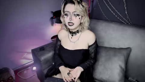 Navier  online show from December 22, 2025, 9:45 pm