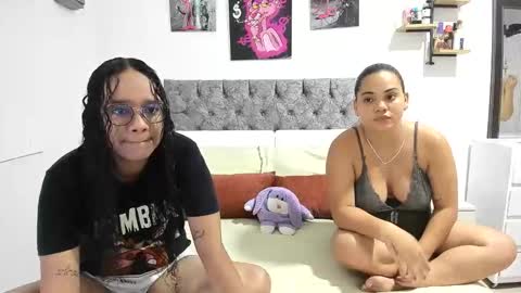 nay_and_aleja online show from May 20, 2026, 2:51 am