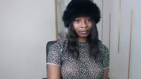 Nayaris 3 online show from May 12, 2026, 3:53 pm