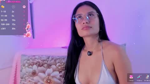 Naye  online show from March 21, 2026, 8:19 am