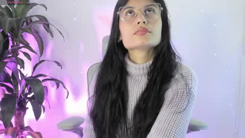 Naye  online show from April 5, 2026, 4:53 am