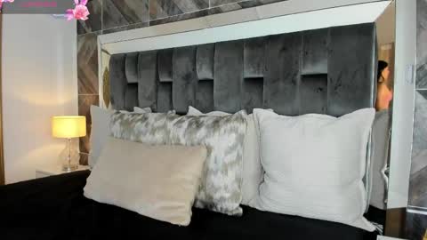    online show from March 13, 2026, 11:39 am