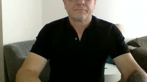 Snapshot of neckdown12 chatting on February 28, 2025, 8:28 pm neckdown12 online show from February 28, 2025, 8:28 pm