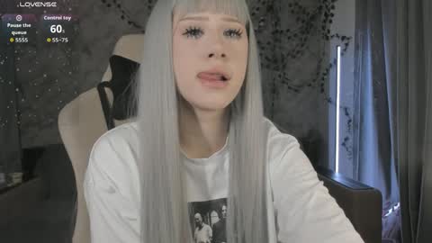 Eva online show from April 10, 2026, 1:00 am