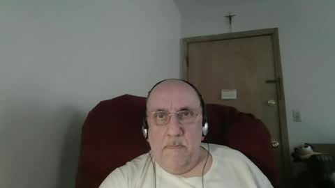Tom online show from June 17, 2026, 11:16 pm