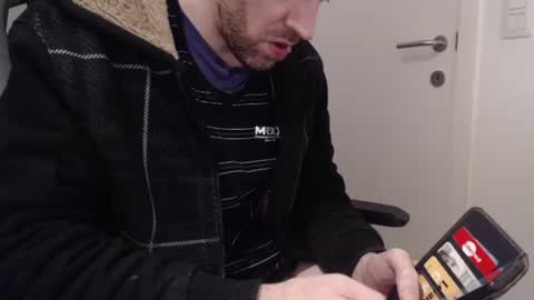 Snapshot of needyoujust chatting on January 15, 2025, 1:45 am needyoujust online show from January 15, 2025, 1:45 am