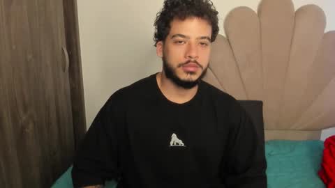 Nei turn green online show from March 9, 2026, 7:40 pm