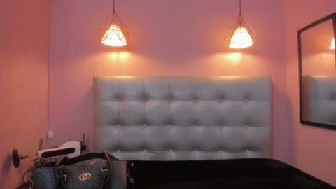 Snapshot of neferet_opal chatting on July 17, 2026, 1:45 am neferet_opal online show from July 17, 2026, 1:45 am