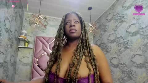 Snapshot of neffertiry_ebonny chatting on September 20, 2025, 2:40 pm Nefer  online show from September 20, 2025, 2:40 pm