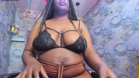 Nefer  online show from June 3, 2026, 8:03 pm