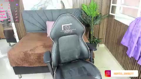 Snapshot of neftis_tay chatting on July 10, 2026, 7:05 pm NEFTIS online show from July 10, 2026, 7:05 pm