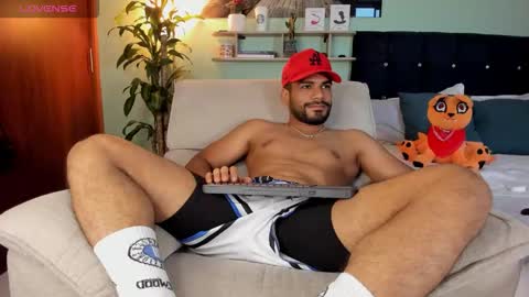 NEGAN  online show from February 2, 2026, 10:52 pm