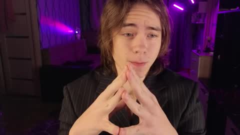 Negan online show from November 26, 2025, 3:18 am