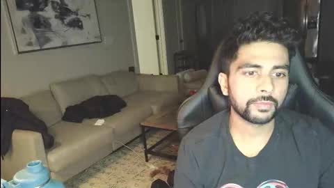 Snapshot of neilsing chatting on December 2, 2025, 9:14 am neil online show from December 2, 2025, 9:14 am