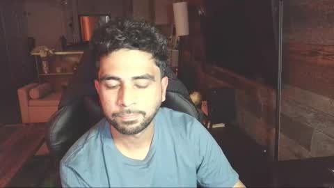 Snapshot of neilsing chatting on January 6, 2026, 3:32 am neil online show from January 6, 2026, 3:32 am