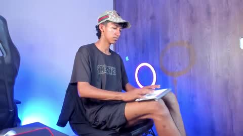 neitan online show from March 3, 2026, 9:48 am